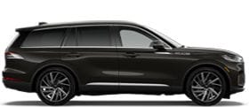 Le Lincoln Aviator 2026 présenté en noir infini