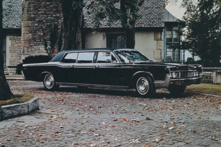 Limousine Lincoln Continental noire