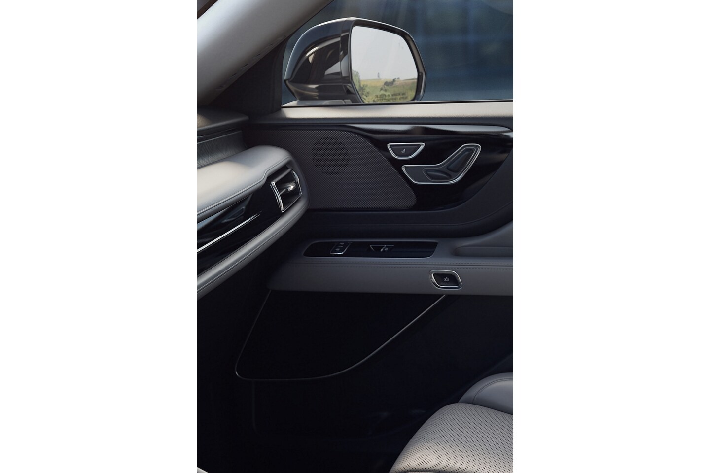 L'intérieur d'un Lincoln Aviator 2025