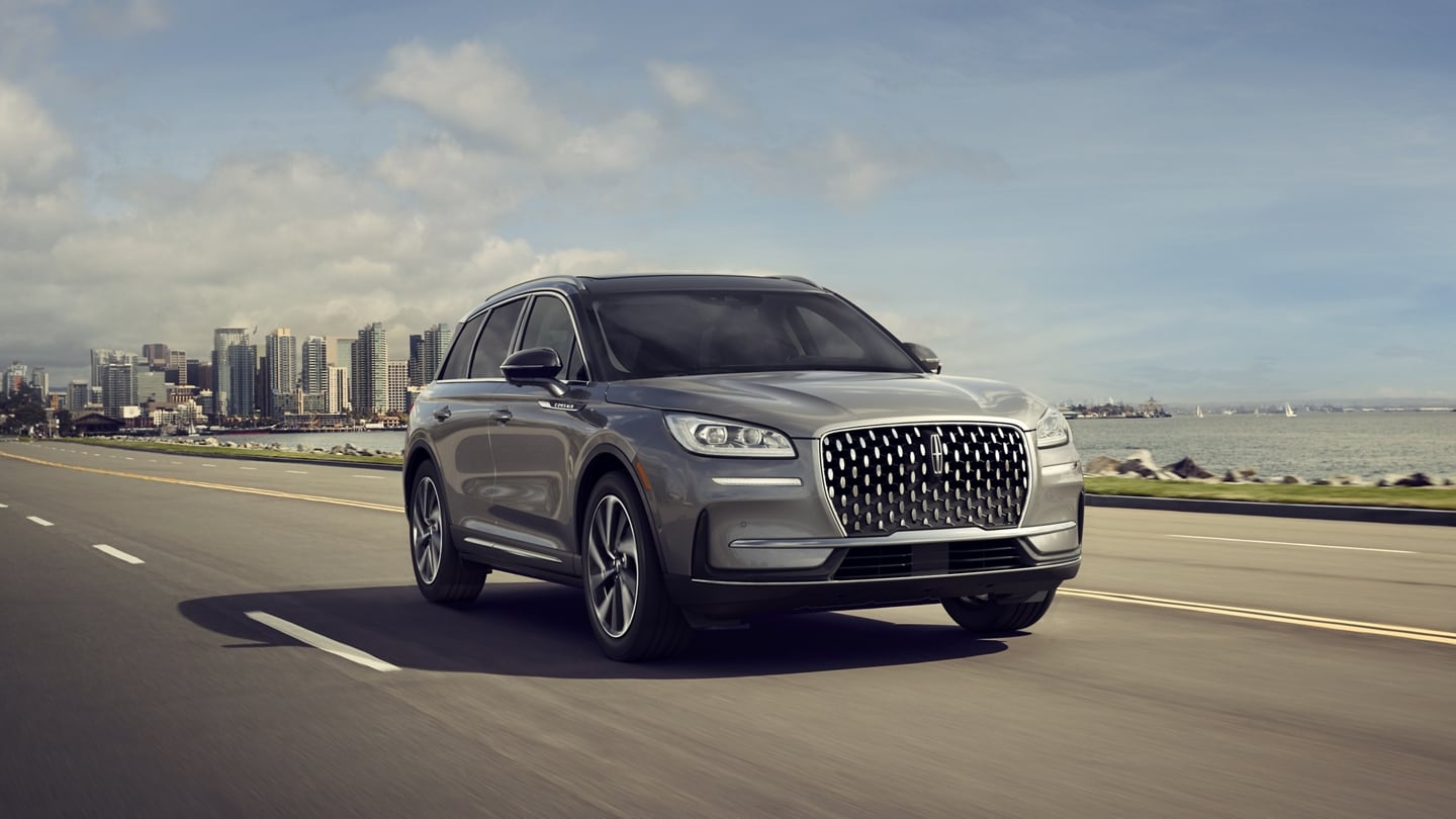 Le Lincoln Corsair 2025 sur la route