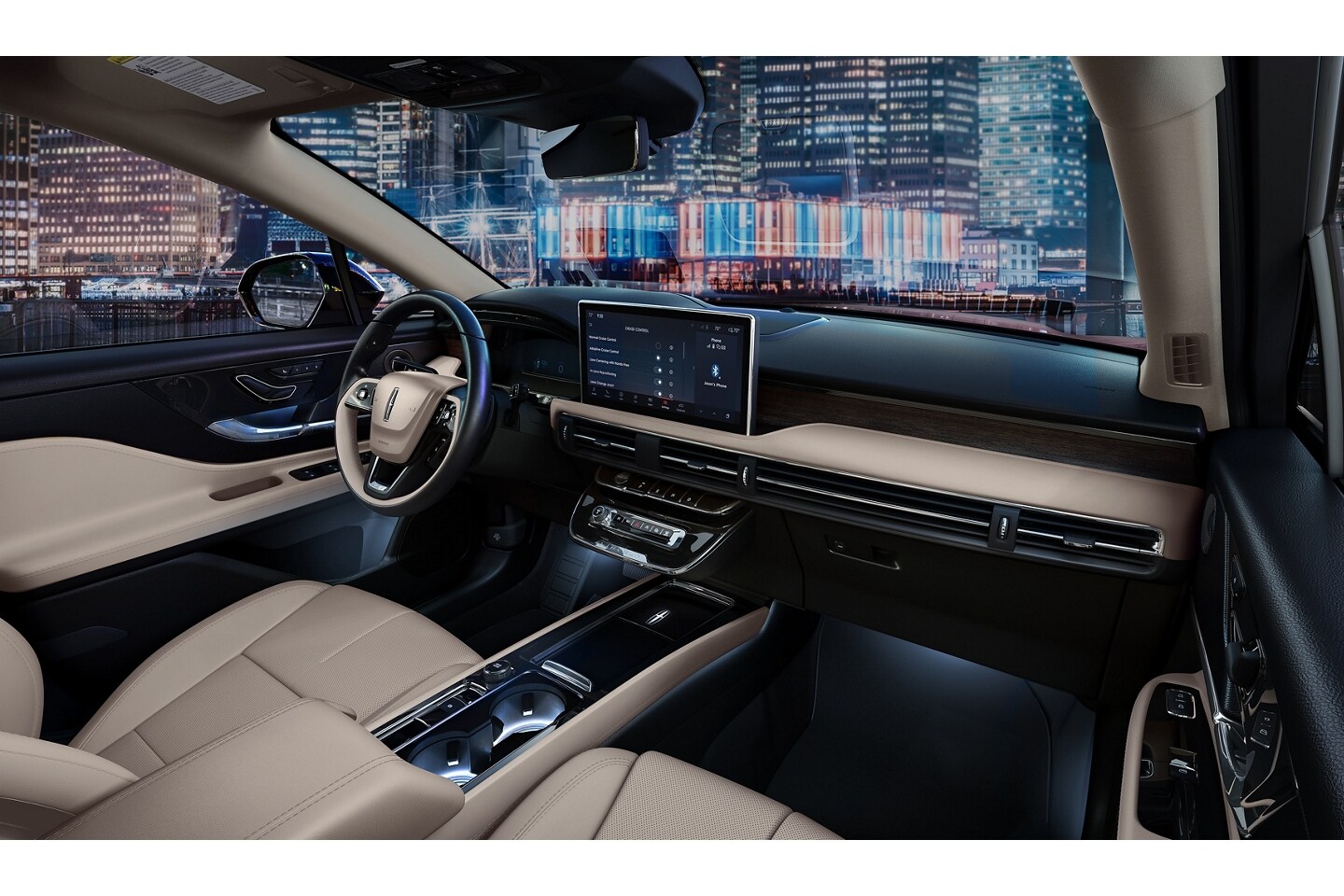 L’écran tactile central d’un VUS Lincoln Corsair® 2025 affiche les paramètres de rafraîchissement automatique de l’air